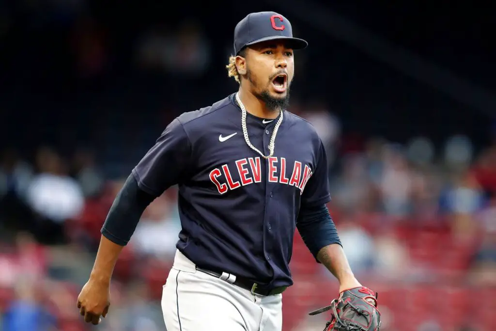 Carlos Correa, Twins accelerate talks as deal with Mets remains in limbo -  The Athletic