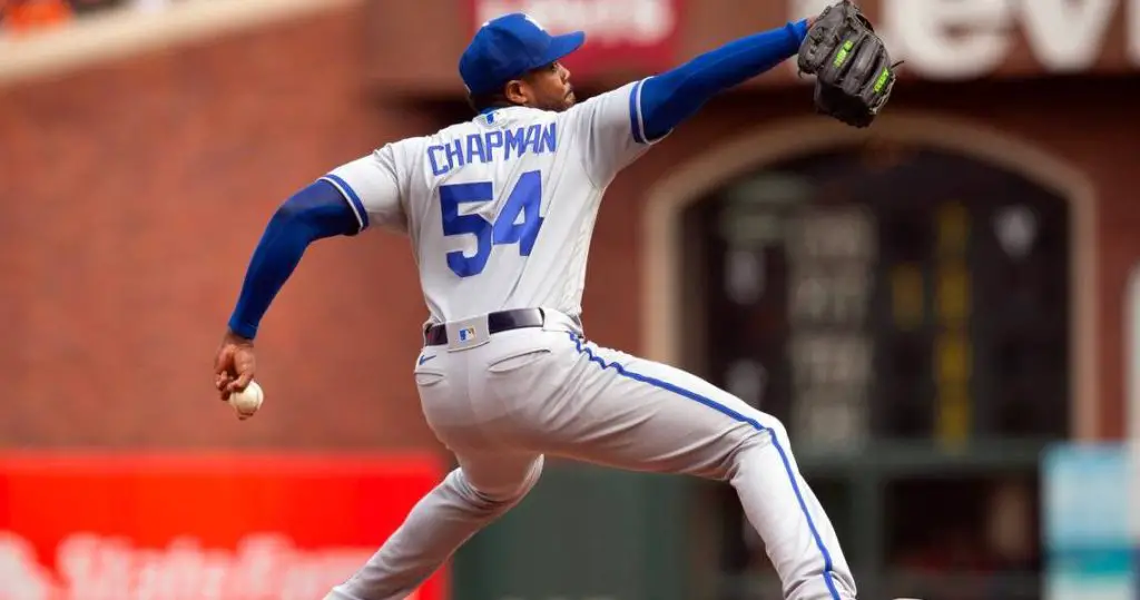 Aroldis Chapman escapes trouble, 09/13/2021