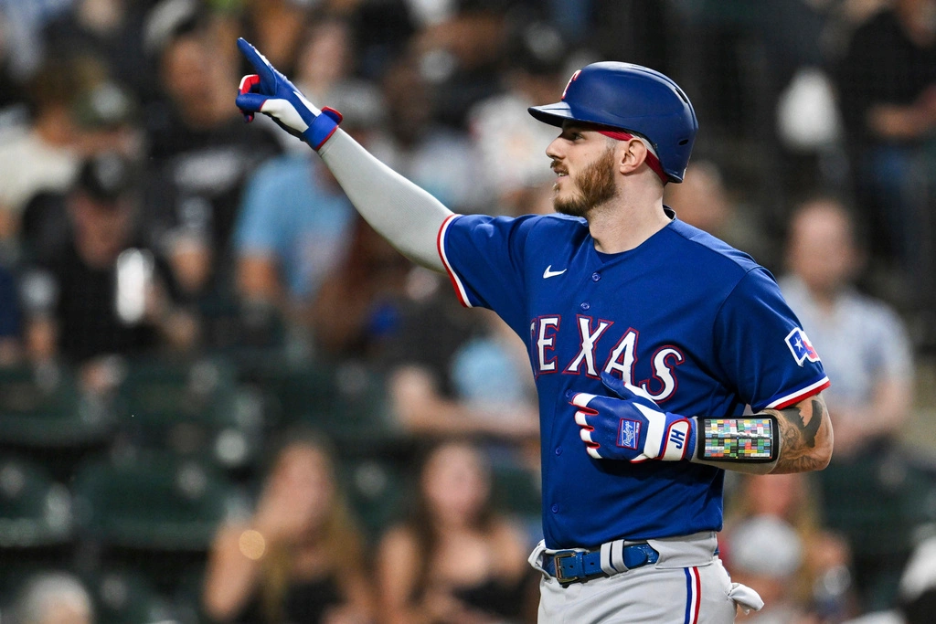 Texas Rangers Jonah Heim