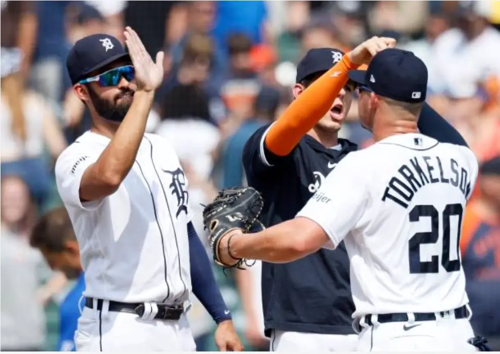 Spencer Torkelson (2 HRs) powers Tigers past Yankees