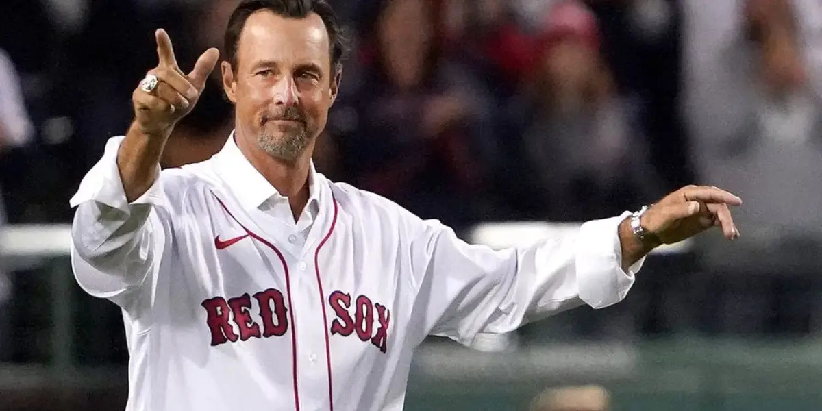 Curt Schilling Tim Wakefield: MLB Fans rip into Curt Schilling